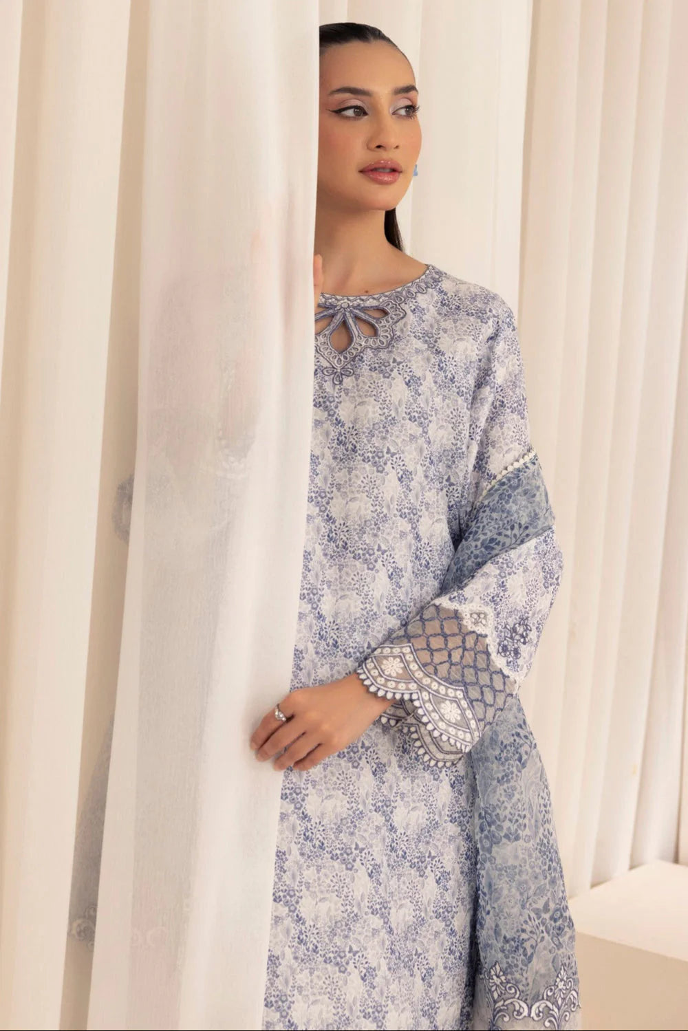 Dress Today Luxury Lawn Collection - Dressy Today –Style Meets Confidence Every Day– Pakistani Designers Suits Biggest Range