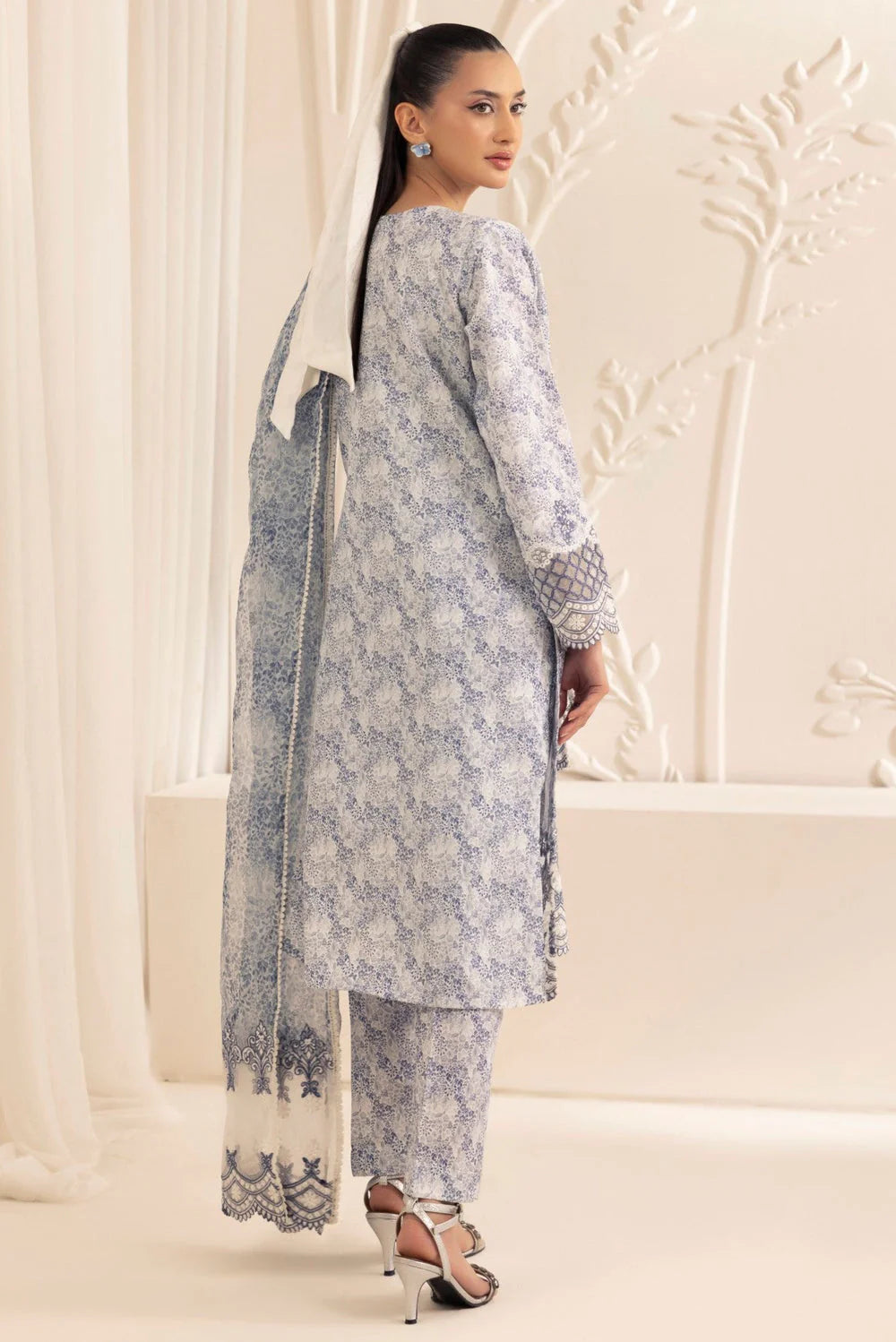 Dress Today Luxury Lawn Collection - Dressy Today –Style Meets Confidence Every Day– Pakistani Designers Suits Biggest Range